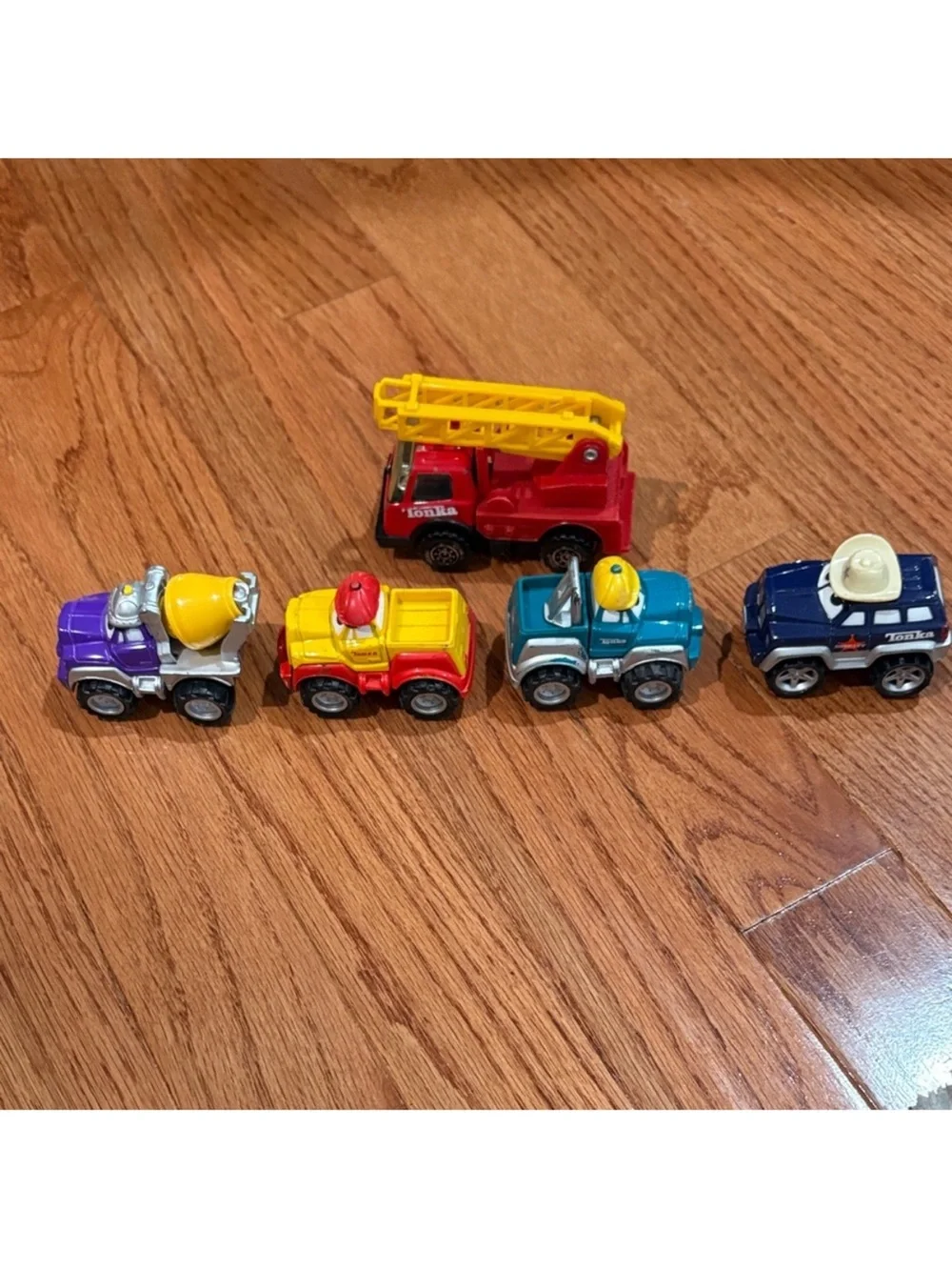 Tonka plastic fire truck and Lil chuck and friends